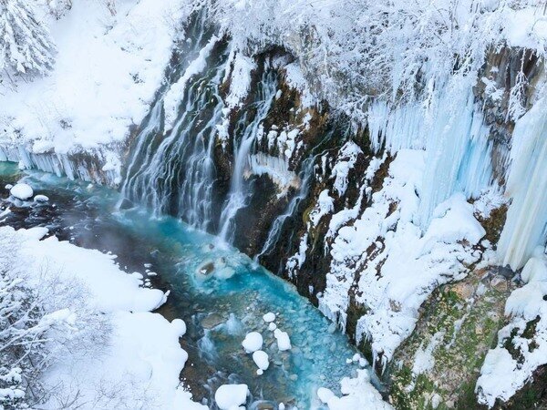 Shirahige Falls