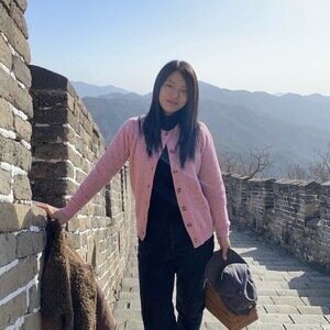 Yeliz Wang