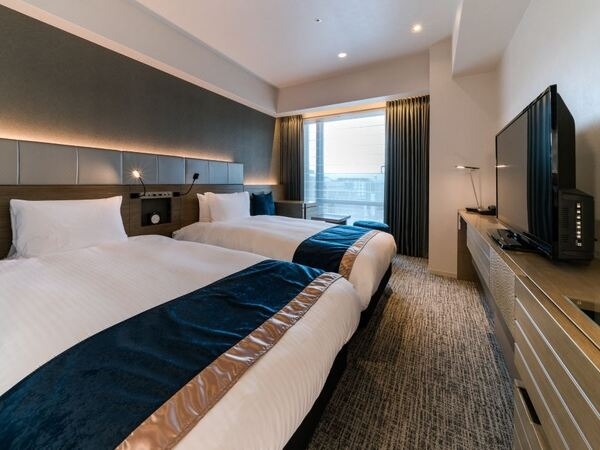 Unique warm hotel with fine location in Kyoto