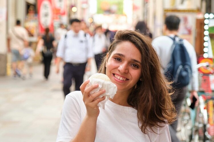 Japanese Food, Eating nikuman at Dotonbori street in Osaka
