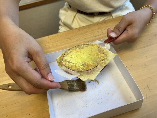 Gold-leaf craft