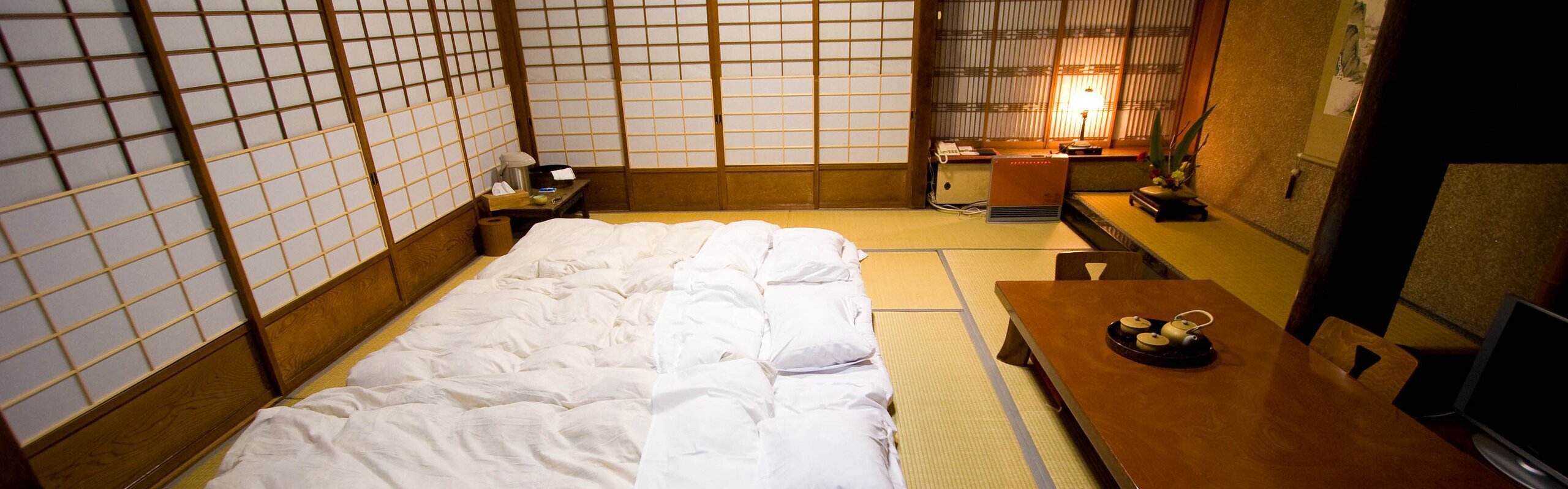 Staying at a Japanese Ryokan: Firsthand Experiences and Travel Tips