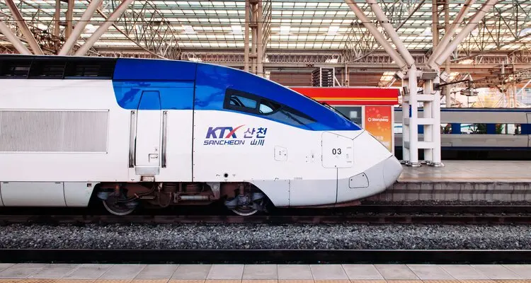 KTX train
