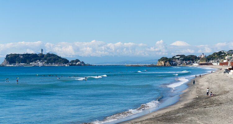 Enoshima Beach