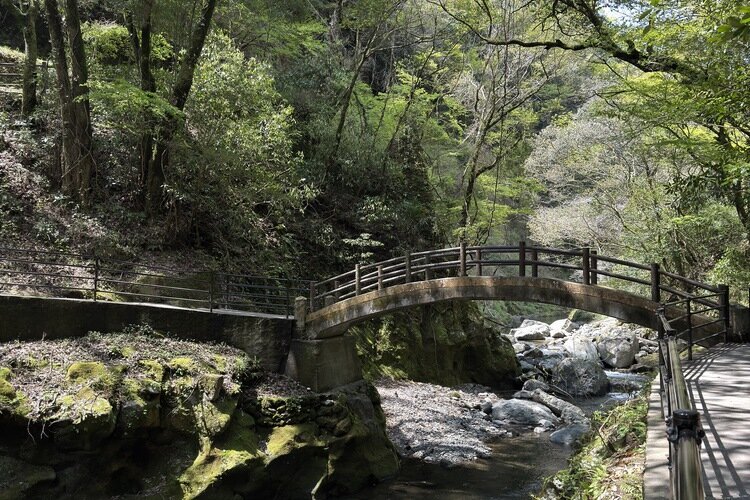 The scenery on the way to the Amano Yasukawara
