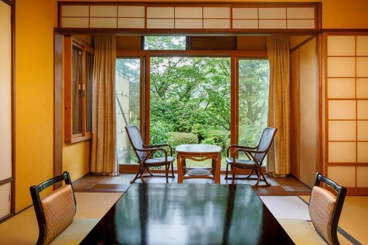 hakone onsen roykan
