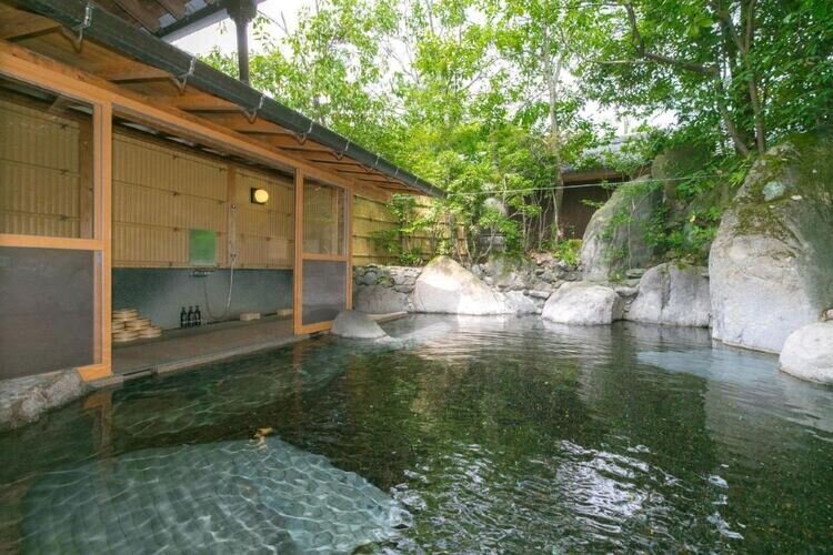 A stay at a Yufuin ryokan