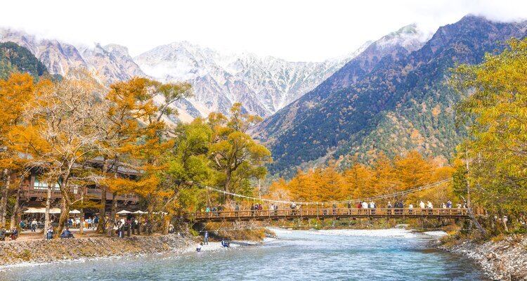 15-Day In-Depth Japan Autumn Tour with Landscapes and Tradition