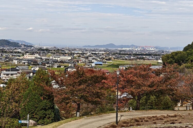 The road from Kumayama-ji Temple to Shusshaka-ji