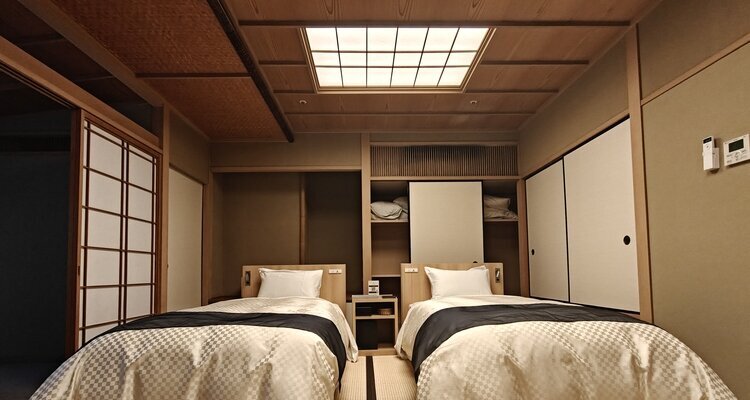 Dōgo Onsen and its Surrounding District and Accommodations