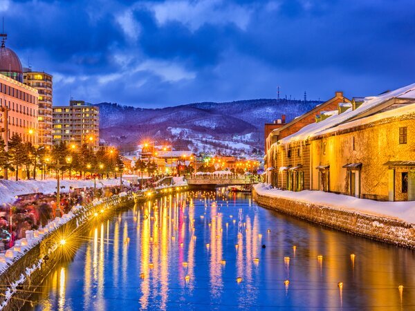 Take a romantic stroll along Otaru Canal