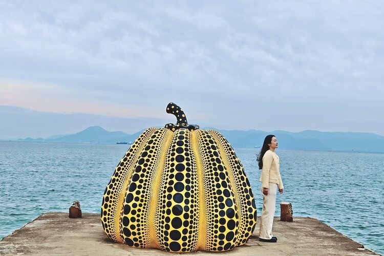 I took a photo with the yellow pumpkin in November 2025