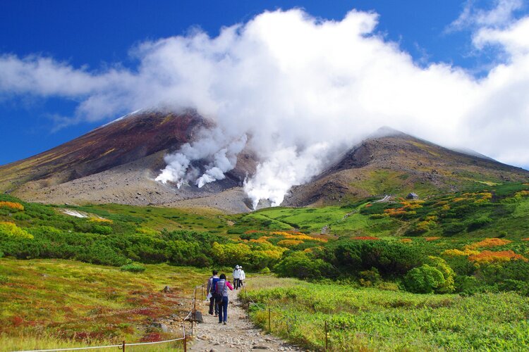 Hiking in Asahidake