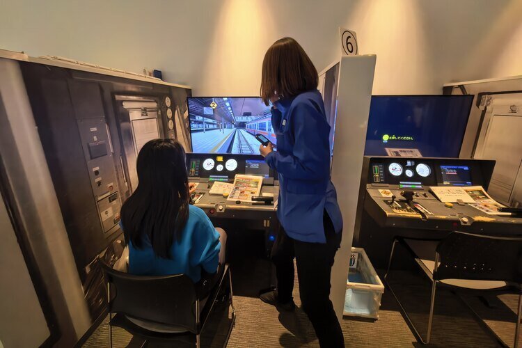 The online train driving simulator at SCMaglev and Railway Park