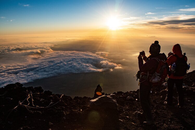 Staying overnight on Mount Fuji is a better option